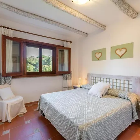 아파트 Chic Antonina One Bedroom No2174