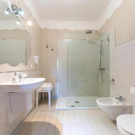 Chic Antonina One Bedroom No2174 마리넬라