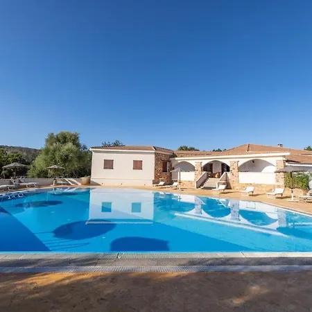 Chic Antonina One Bedroom No2174 Marinella (Sardinia)