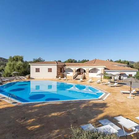 Chic Antonina One Bedroom No2174 Marinella (Sardinia)