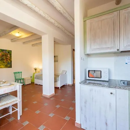 Chic Antonina One Bedroom No2174 Marinella (Sardinia)